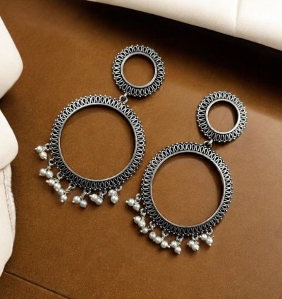 Oxidized Circle Earrings